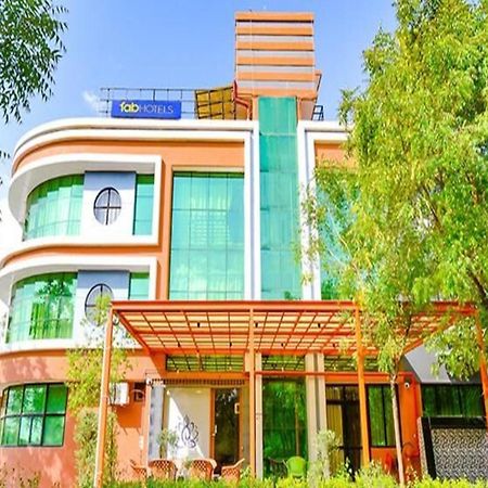 Fabhotel Siddharth Corporate - Vavol, Гандинагар Экстерьер фото