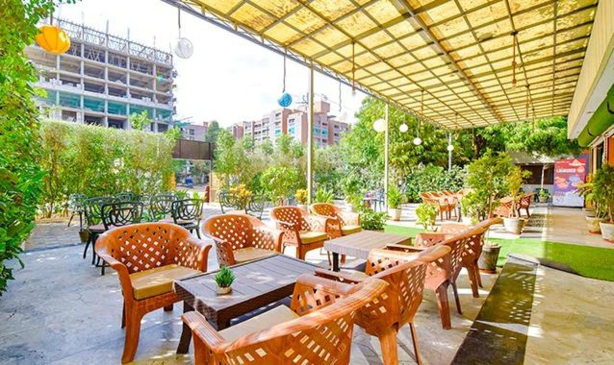 Fabhotel Siddharth Corporate - Vavol, Гандинагар Экстерьер фото